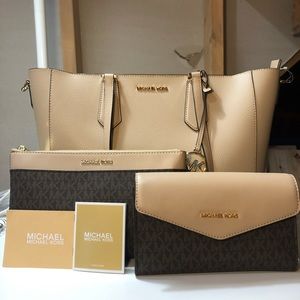 MICHAEL KORS Crossbody Large 3 in 1 Leather Tote